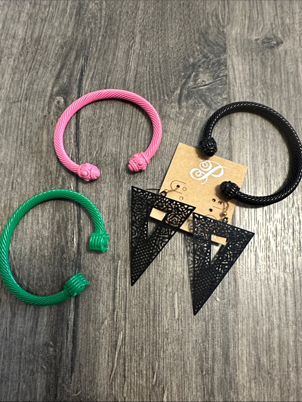 Plunder New earrings & bracelets 80s 90s Vibe Y2K